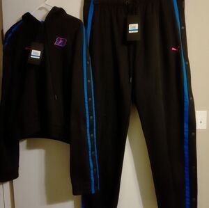 PUMA NWT'S WOMEN'S FENTY JOGGING SUIT BY RIHANNA